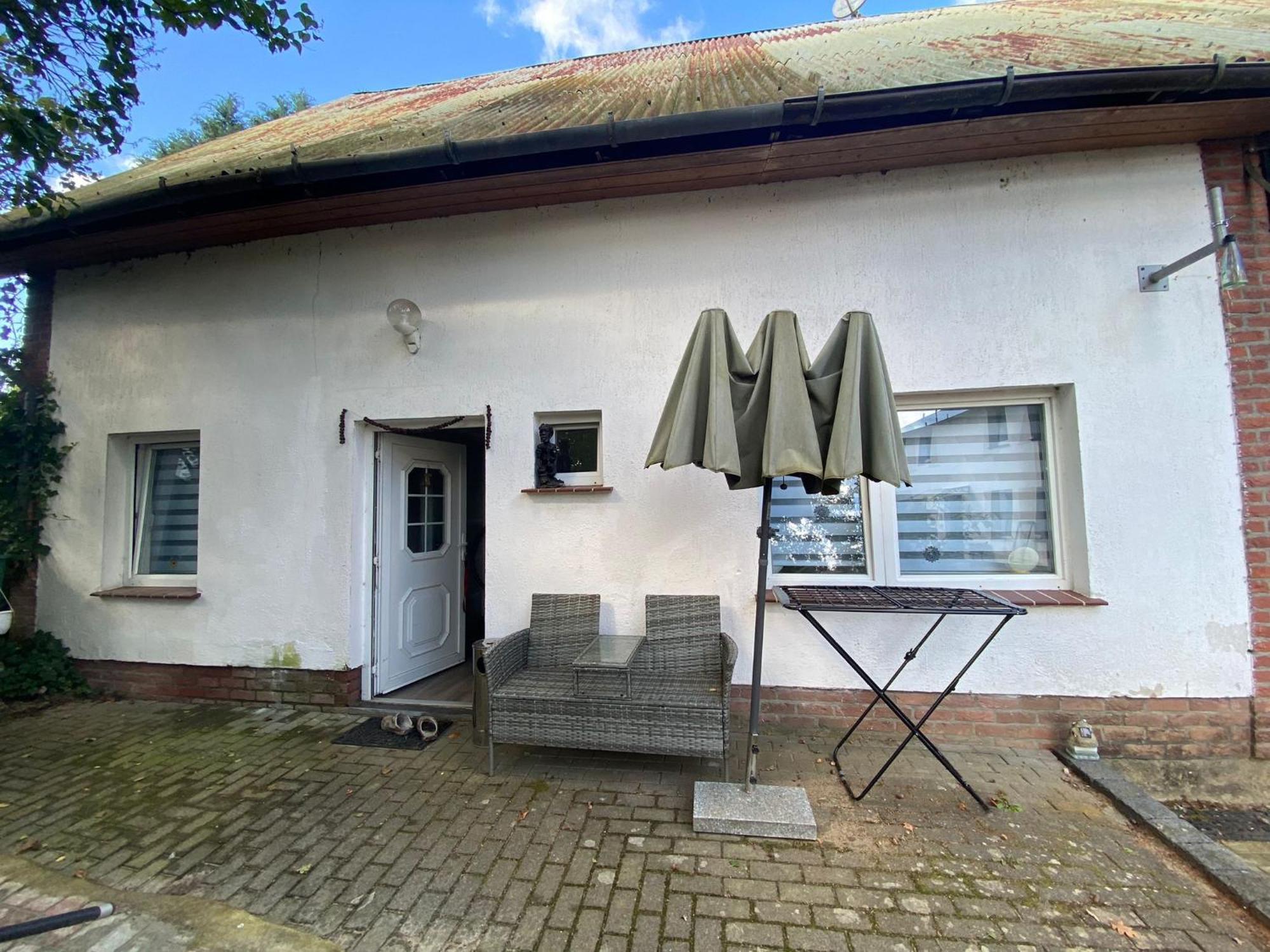 Ferienwohnung Mit Separatem Eingang Und Parkplatz, Ideal Fuer Handwerker Und Geschaeftsreisende Dorf Mecklenburg Exterior foto